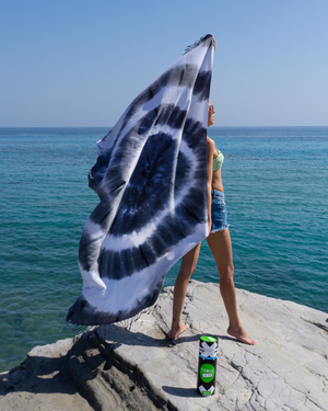Towel to Go Tie Dye in Black and White quick-dry beach towel.