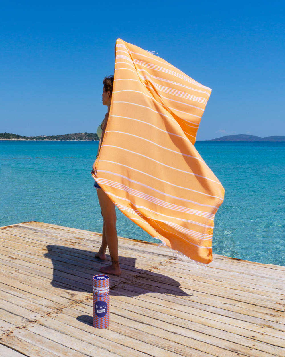 Towel to Go Ipanema in Orange quick-dry beach towel.