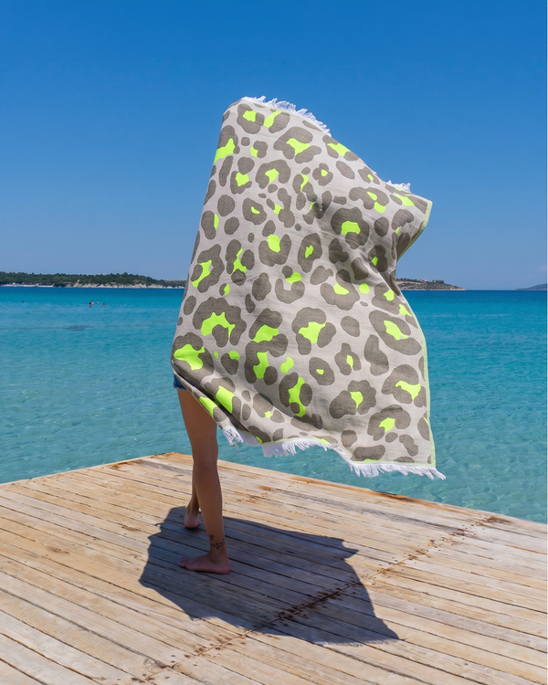 Grey and Lime Green leopard print hammam towel, Neon Safari Jacquard weave – Towel To Go.
